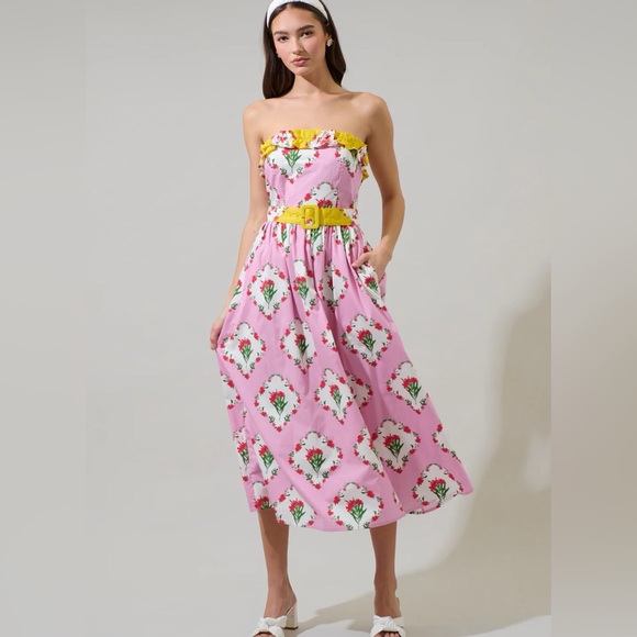 NWT Sugarlips Maia Floral Strapless Dress with Yellow Ruffle Edge and Belt - Picture 2 of 7